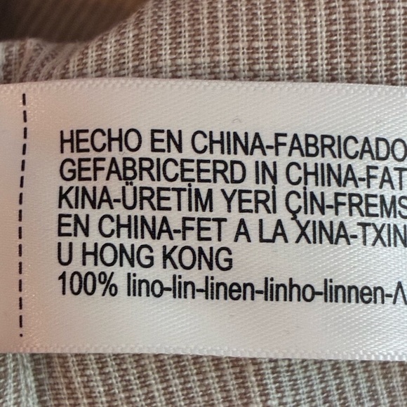 NWT. Massimo Dutti Beige Shirt 100% Linen Pinstriped Flowing Shirt. Size 6. - Picture 10 of 12